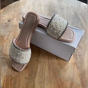 Bamboo Pearl Sandals